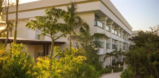 фото отеля Ocean Breeze Golf Hotel