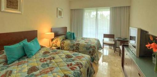 фото отеля Ocean Breeze Golf Hotel