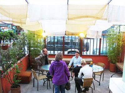 фото отеля Hostal Jhomana