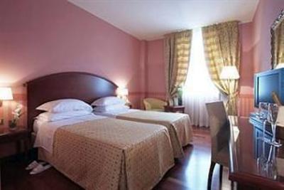 фото отеля Savoia Hotel Regency