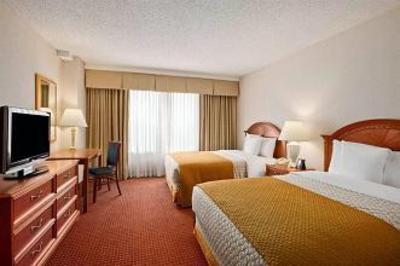фото отеля Embassy Suites Hotel Columbus Dublin