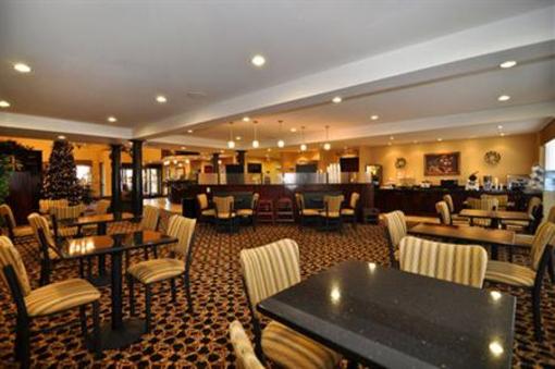 фото отеля Best Western Plus Daphne Inn & Suites