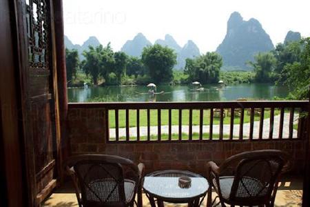 фото отеля Yangshuo Mountain Retreat