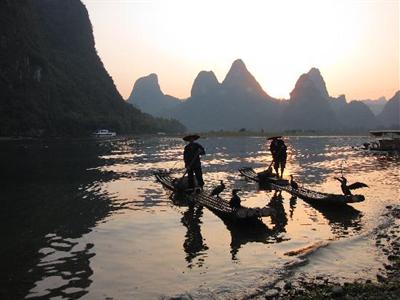 фото отеля Yangshuo Mountain Retreat