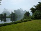 фото отеля Yangshuo Mountain Retreat