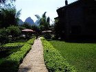 фото отеля Yangshuo Mountain Retreat