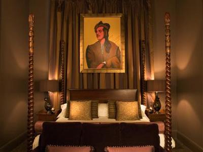 фото отеля Nutfield Priory Hotel & Spa
