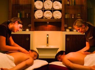 фото отеля Nutfield Priory Hotel & Spa