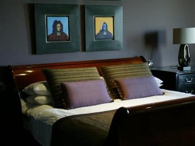 фото отеля Nutfield Priory Hotel & Spa