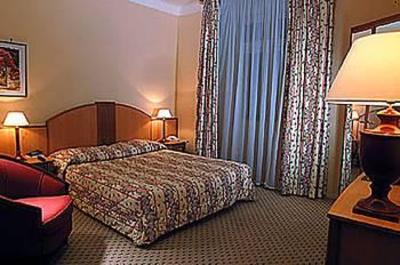 фото отеля Maison Rouge Hotel