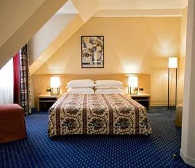 фото отеля Maison Rouge Hotel