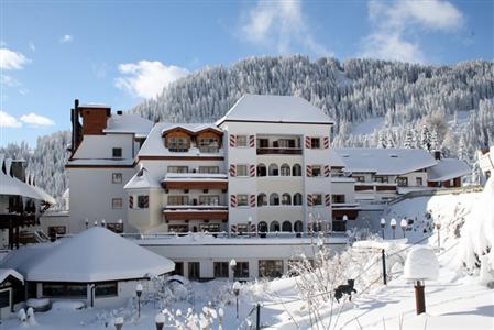 фото отеля Alpenresort Schlosshotel Fiss