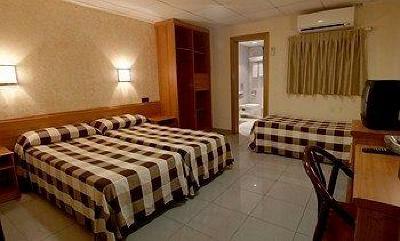 фото отеля Hotel Condestable