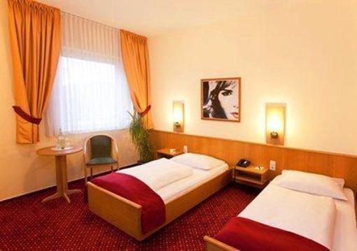 фото отеля Comfort Hotel Wiesbaden Ost