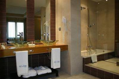 фото отеля Villa Nazules Hipica Spa