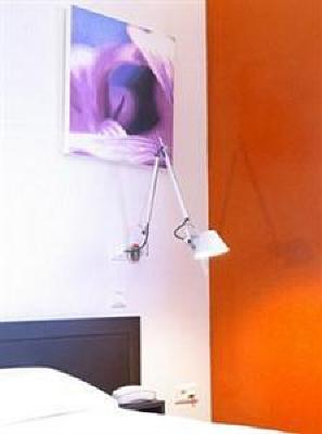 фото отеля Olivarius Aparthotel Villeneuve d'Ascq