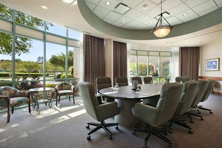 фото отеля Embassy Suites Hotel Raleigh-Durham (Cary)