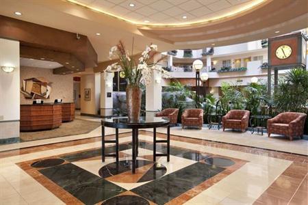 фото отеля Embassy Suites Hotel Raleigh-Durham (Cary)
