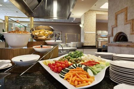 фото отеля Embassy Suites Hotel Raleigh-Durham (Cary)