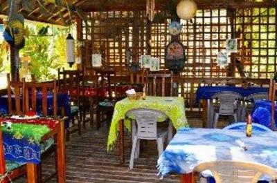 фото отеля West Bay Lodge