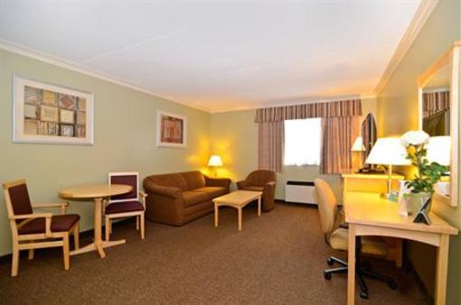 фото отеля BEST WESTERN Marquis Inn and Suites