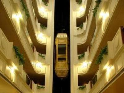 фото отеля Kalpatharuvu Service Apartments