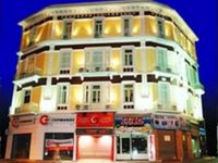 Lozanni Hostel