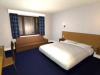 Travelodge London Central City Road