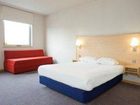 фото отеля Travelodge London Central City Road