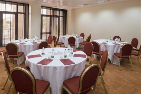 фото отеля Crowne Plaza Sohar