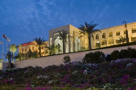 фото отеля Crowne Plaza Sohar