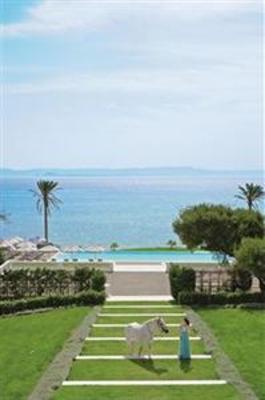 фото отеля Mandola Rosa Suites & Villas