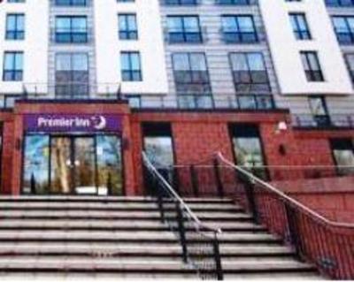 фото отеля Premier Inn Shrewsbury Town Centre