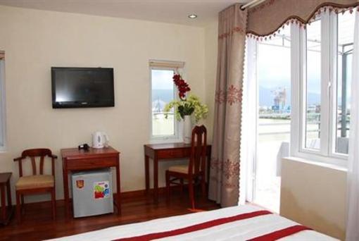 фото отеля New Moon Hotel Da Nang