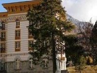 Budget Longhin at Maloja Palace