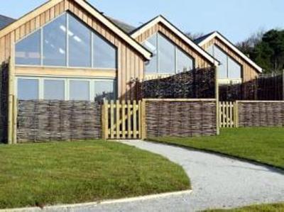 фото отеля Eco Cottages at Mawgan Porth
