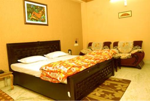 фото отеля Hotel Meenakshi