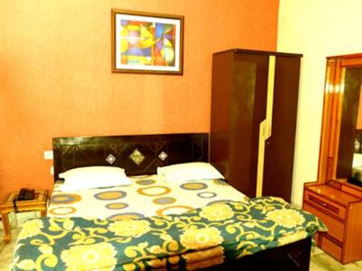 фото отеля Hotel Meenakshi