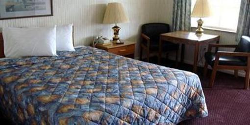 фото отеля Royal Inn Express Liberty (Kentucky)