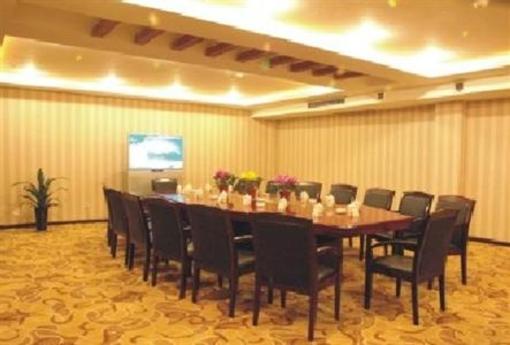 фото отеля Hongyuan Hotel Hebi