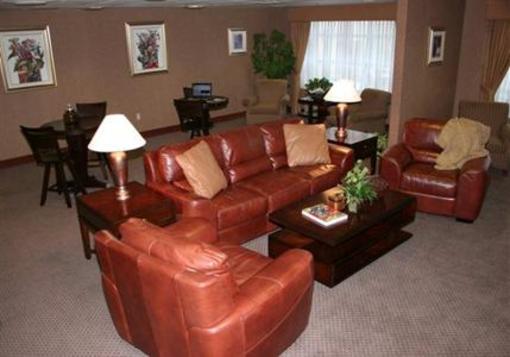 фото отеля DoubleTree Club by Hilton Buffalo Downtown