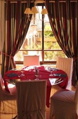фото отеля Logis Auberge De La Tour Hotel Sauzet