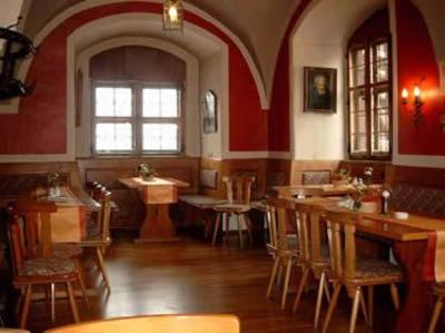 фото отеля Fuerstliche Burgschenke Harburg