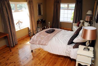 фото отеля Ouvane Falls Inn Bantry