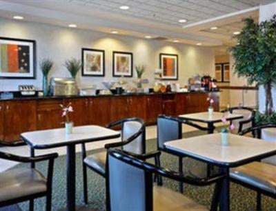 фото отеля Wingate by Wyndham Las Colinas