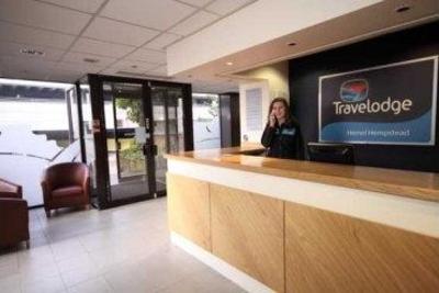 фото отеля Travelodge Hemel Hempstead