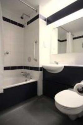 фото отеля Travelodge Hemel Hempstead
