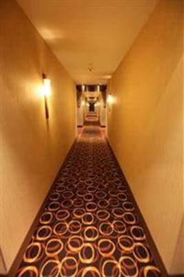 фото отеля Edmonton Hotel & Convention Centre