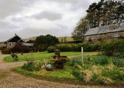 фото отеля Whitelee Holiday Cottages