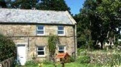 фото отеля Whitelee Holiday Cottages